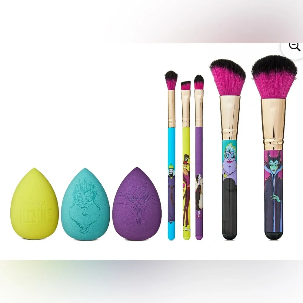 Disney Villains Makeup Brush‎ and Sponge Beauty Set 8 Piece Taste Beauty NEW